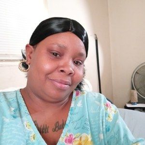 Meet your Posher, Phyllis